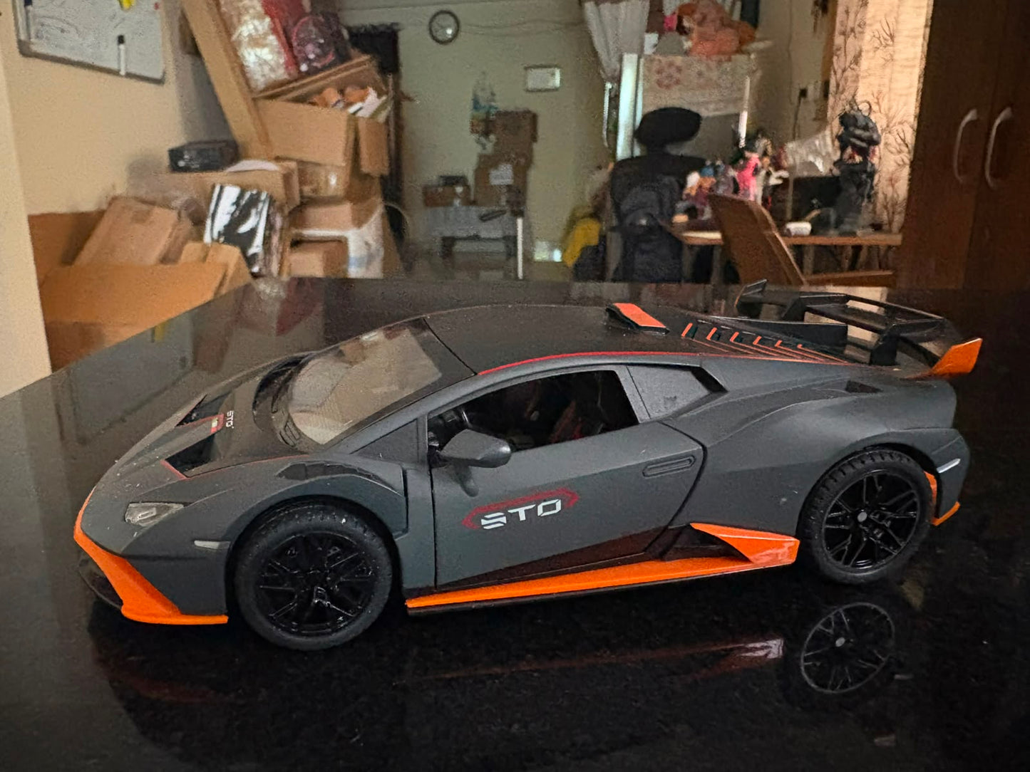 Lamborghini diecast 1:24