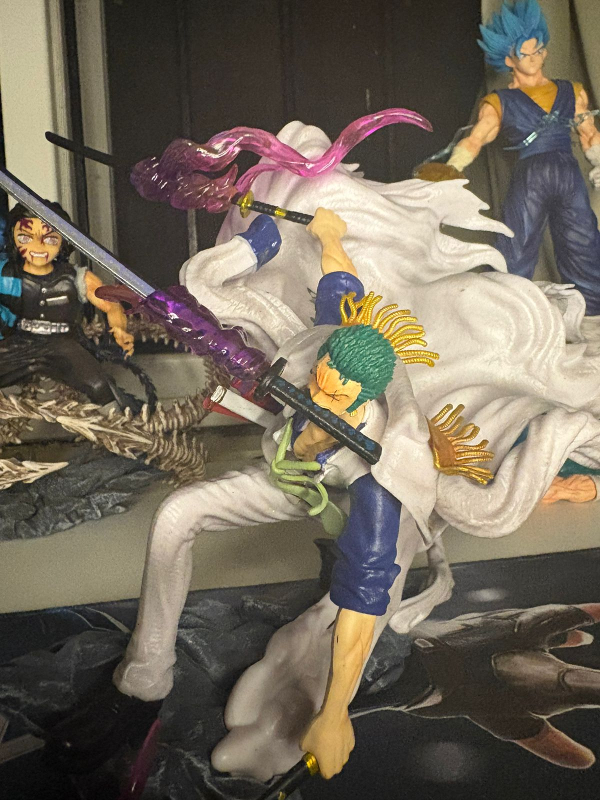 Zoro White - Image 3