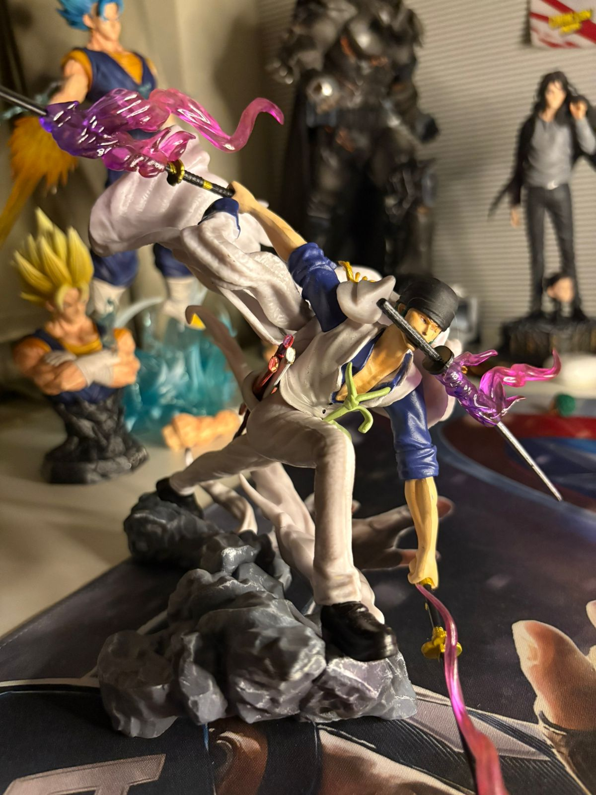 Zoro White - Image 4